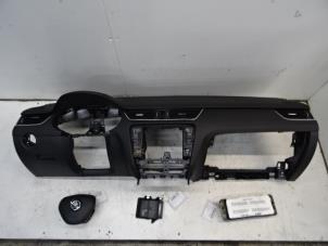Used Airbag set Skoda Octavia Combi (5EAC) 1.6 TDI 16V Price € 799,99 Inclusive VAT offered by Collignon & Fils