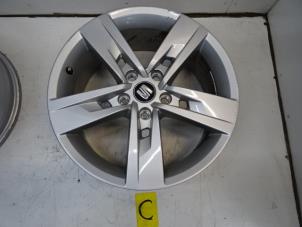 Used Wheel Seat Leon (5FB) 1.5 TSI 16V Price € 99,99 Inclusive VAT offered by Collignon & Fils