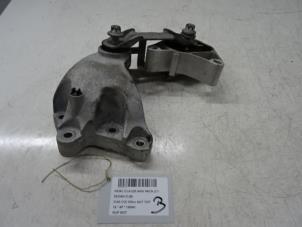 Used Engine mount Mercedes CLA (117.3) 2.2 CLA-220 CDI, d 16V Price € 50,00 Inclusive VAT offered by Collignon & Fils