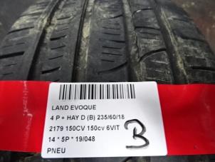 Used Tyre Landrover Range Rover Evoque (LVJ/LVS) 2.2 TD4 16V 5-drs. Price € 50,00 Inclusive VAT offered by Collignon & Fils