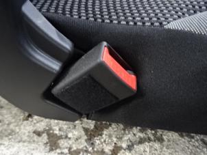 Used Rear seatbelt buckle, left Peugeot Partner Tepee (7A/B/C/D/E/F/G/J/P/S) 1.6 BlueHDi 100 Price € 25,00 Inclusive VAT offered by Collignon & Fils
