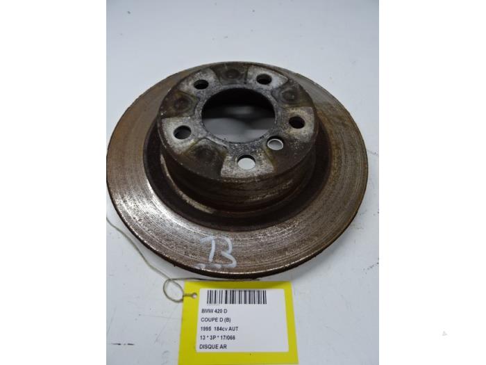 Rear brake disc from a BMW 4 serie (F32) 420d 2.0 16V 2013
