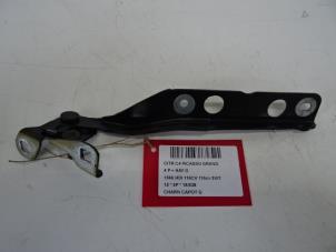 Used Bonnet Hinge Citroen C4 Grand Picasso (3A) 1.6 HDiF, Blue HDi 115 Price € 25,00 Inclusive VAT offered by Collignon & Fils