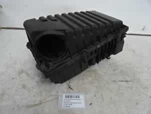 Used Air filter Volkswagen Tiguan (AD1) 2.0 TDI 16V 4Motion Price € 50,00 Inclusive VAT offered by Collignon & Fils