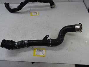 Used Intercooler hose Renault Clio IV (5R) 1.5 dCi 75 FAP Price € 75,00 Inclusive VAT offered by Collignon & Fils