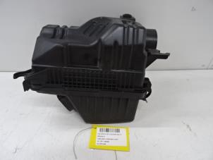 Used Air filter Kia Cee'd Sportswagon (JDC5) 1.4 CRDi 16V Price € 50,00 Inclusive VAT offered by Collignon & Fils