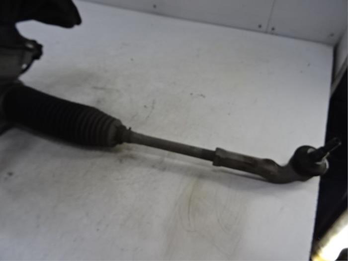 Tie rod, right from a Ford Focus 3 Wagon 1.0 Ti-VCT EcoBoost 12V 125 2017