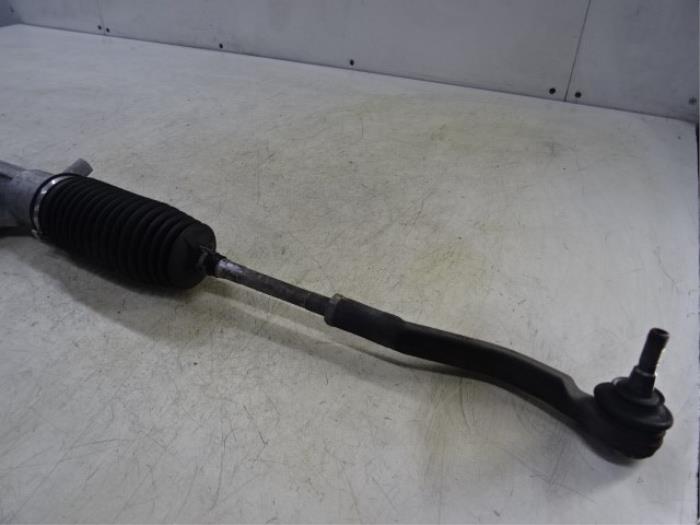 Tie rod, right from a Renault Clio IV (5R) 0.9 Energy TCE 75 12V 2019