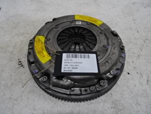 Used Dual mass flywheel Alfa Romeo 159 (939AX) 1.9 JTDm Price € 199,99 Inclusive VAT offered by Collignon & Fils