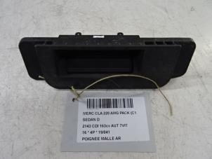 Used Tailgate handle Mercedes CLA (117.3) 2.2 CLA-220 CDI, d 16V Price € 25,00 Inclusive VAT offered by Collignon & Fils