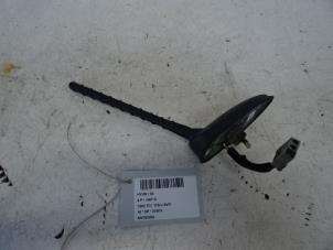 Used Antenna Hyundai i30 (GDHB5) 1.6 CRDi Blue Drive 16V VGT Price € 25,00 Inclusive VAT offered by Collignon & Fils