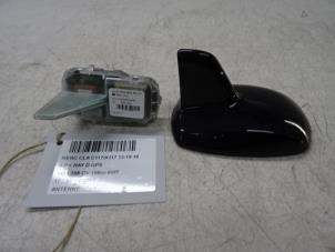 Used Antenna Mercedes CLA (117.3) 1.5 CLA-180 CDI, 180 d 16V Price € 25,00 Inclusive VAT offered by Collignon & Fils