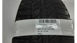 Used Tyre Volkswagen Tiguan (5N1/2) 2.0 TDI 16V 4Motion Price € 25,00 Inclusive VAT offered by Collignon & Fils