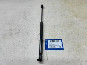 Used Set of bonnet gas struts Mini Clubman (F54) 2.0 16V John Cooper Works ALL4 Price € 30,00 Inclusive VAT offered by Collignon & Fils