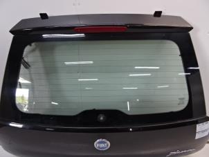 Used Rear window Fiat Grande Punto (199) 1.3 JTD Multijet 16V Price on request offered by Collignon & Fils