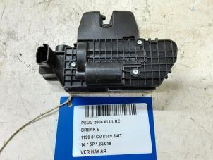 Used Rear lock cylinder Peugeot 2008 (CU) 1.2 Vti 12V PureTech 82 Price € 50,00 Inclusive VAT offered by Collignon & Fils