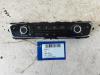 BMW 1 serie (F20) 118d 2.0 16V Air conditioning control panel