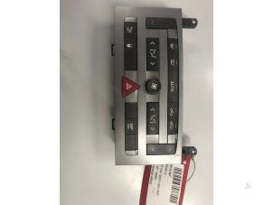 Used Air conditioning control panel Peugeot 407 (6D) 2.0 HDiF 16V Price € 25,00 Inclusive VAT offered by Collignon & Fils