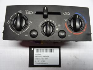 Used Air conditioning control panel Peugeot 207/207+ (WA/WC/WM) 1.4 Price € 19,99 Inclusive VAT offered by Collignon & Fils