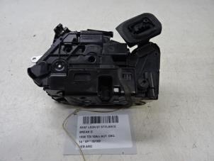 Used Door lock cylinder, right Seat Leon ST (5FF) 1.6 TDI Ecomotive 16V Price € 50,00 Inclusive VAT offered by Collignon & Fils