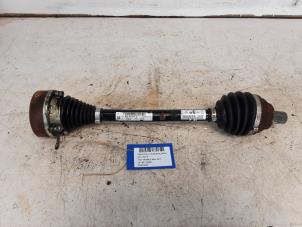 Used Front drive shaft, left Volkswagen Golf VII (AUA) 1.2 TSI 16V Price € 149,99 Inclusive VAT offered by Collignon & Fils