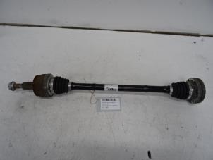 Used Drive shaft, rear right Volkswagen Transporter T6 2.0 TDI DRF 4Motion Price € 250,00 Inclusive VAT offered by Collignon & Fils