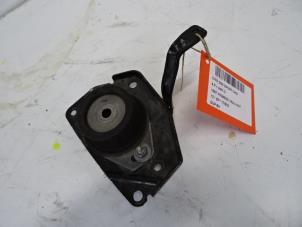 Used Gearbox mount Citroen DS5 (KD/KF) 2.0 165 HYbrid4 16V Price on request offered by Collignon & Fils