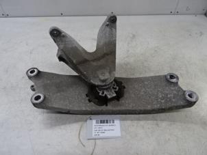 Used Gearbox mount Alfa Romeo Stelvio (949) 2.2d 16V 180 Price € 50,00 Inclusive VAT offered by Collignon & Fils
