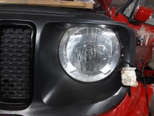 Used Headlight, left Jeep Renegade (BU) 1.0 T3 12V Price € 70,00 Inclusive VAT offered by Collignon & Fils