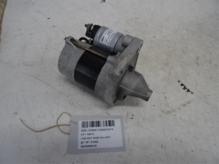 Starter from a Opel Corsa F (UB/UH/UP) 1.2 12V 75 2020