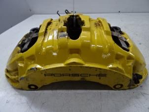 Used Front brake calliper, left Porsche Panamera (970) 4.8 V8 32V S Price € 250,00 Inclusive VAT offered by Collignon & Fils