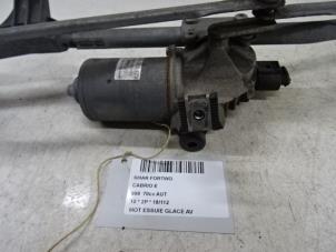 Used Front wiper motor Smart Fortwo Cabrio (451.4) 1.0 52 kW Price € 50,00 Inclusive VAT offered by Collignon & Fils