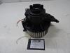 Heating and ventilation fan motor from a Opel Astra H GTC (L08), 2005 / 2011 1.9 CDTi 120, Hatchback, 2-dr, Diesel, 1.910cc, 88kW (120pk), FWD, Z19DT; EURO4, 2005-09 / 2010-10 2007