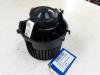 Heating and ventilation fan motor from a Mini Clubman (F54), 2014 2.0 16V John Cooper Works ALL4, Combi/o, Petrol, 1.998cc, 170kW (231pk), 4x4, B48A20B, 2016-11 / 2019-06, LV91; LV92 2018