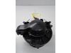 Heating and ventilation fan motor from a BMW 4 serie (F32), 2013 / 2021 420d 2.0 16V, Compartment, 2-dr, Diesel, 1.995cc, 135kW (184pk), RWD, N47D20C, 2013-07 / 2015-02, 3P11; 3P12 2013
