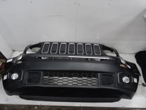 Used Front bumper Jeep Renegade (BU) 1.6 E-torq 16V Price € 500,00 Inclusive VAT offered by Collignon & Fils