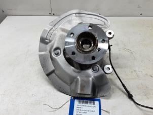 Used Front wheel hub Mini Clubman (F54) 2.0 16V John Cooper Works ALL4 Price € 199,99 Inclusive VAT offered by Collignon & Fils