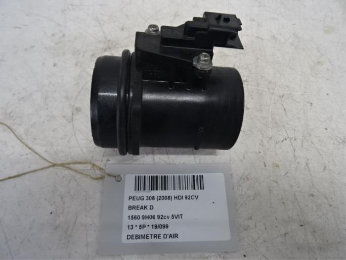 Airflow meter from a Peugeot 308 SW (4E/H) 1.6 HDi FAP 2013