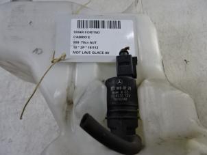Used Windscreen washer pump Smart Fortwo Cabrio (451.4) 1.0 52 kW Price € 19,99 Inclusive VAT offered by Collignon & Fils
