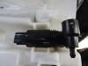 Windscreen washer pump from a Landrover Discovery Sport (LC), 2014 2.0 TD4 150 16V, Jeep/SUV, Diesel, 1.999cc, 110kW, 204DTD, 2015-08 2019