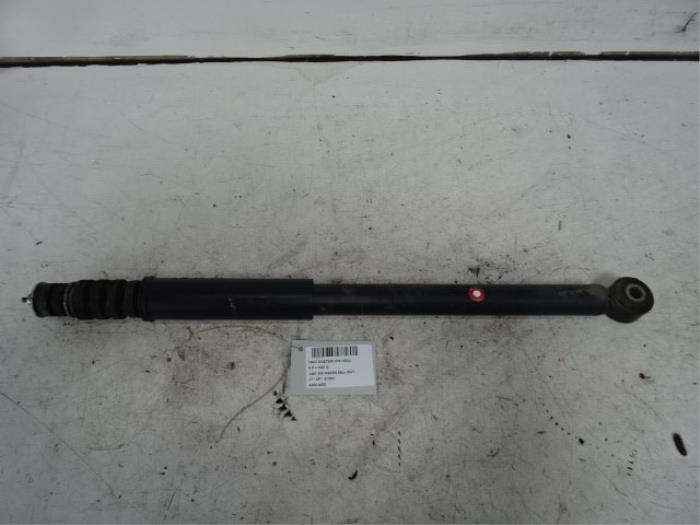 Rear shock absorber, right from a Dacia Duster (HS) 1.5 dCi 2017