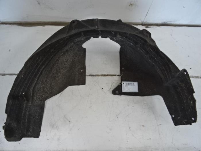 Wheel arch liner from a Ford Focus 3 1.5 EcoBoost 16V 150 2017