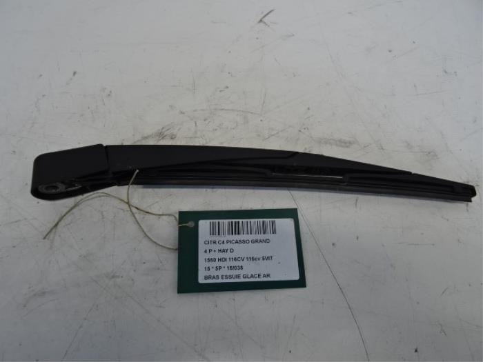 Rear wiper arm from a Citroën C4 Grand Picasso (3A) 1.6 HDiF, Blue HDi 115 2015