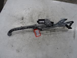 Used Wiper mechanism BMW 2 serie Active Tourer (F45) 216d 1.5 TwinPower Turbo 12V Price on request offered by Collignon & Fils
