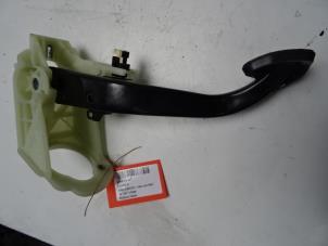 Used Brake pedal BMW 2 serie (F22) 218d 2.0 16V Price on request offered by Collignon & Fils