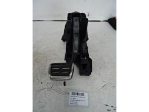 Used Brake pedal Volkswagen Tiguan (AD1) 2.0 TDI 16V 4Motion Price € 50,00 Inclusive VAT offered by Collignon & Fils
