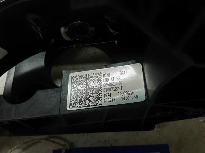 Brake pedal from a MINI Clubman (F54) 2.0 16V John Cooper Works ALL4 2018