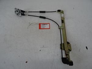Used Window mechanism 4-door, front right Fiat Seicento (187) 1.1 S,SX,Sporting,Hobby,Young Price € 25,00 Inclusive VAT offered by Collignon & Fils