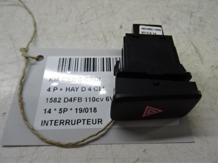 Interruptor de un Kia Cee'd (JDB5) 1.6 CRDi 16V VGT 2014