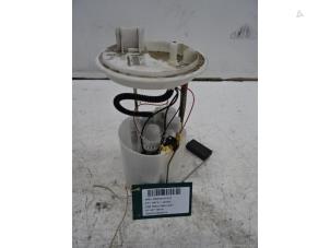 Used Mechanical fuel pump Opel Meriva 1.4 16V Ecotec Price € 75,00 Inclusive VAT offered by Collignon & Fils